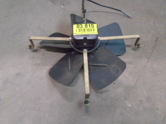 Ventilator 400 mm zuigend 230v.